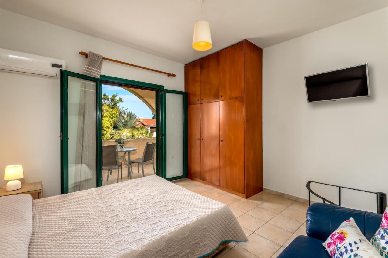 Villa The Tower With The Orange Tree Garden Ialisos Exterior foto